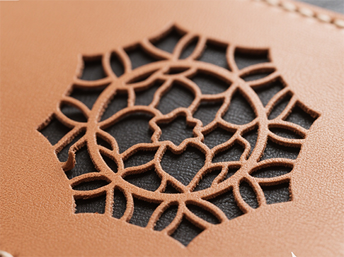 व्हिज्युअल लेसर कंट्रोलर आणि नॉन-व्हिज्युअल लेसर कंट्रोलर.